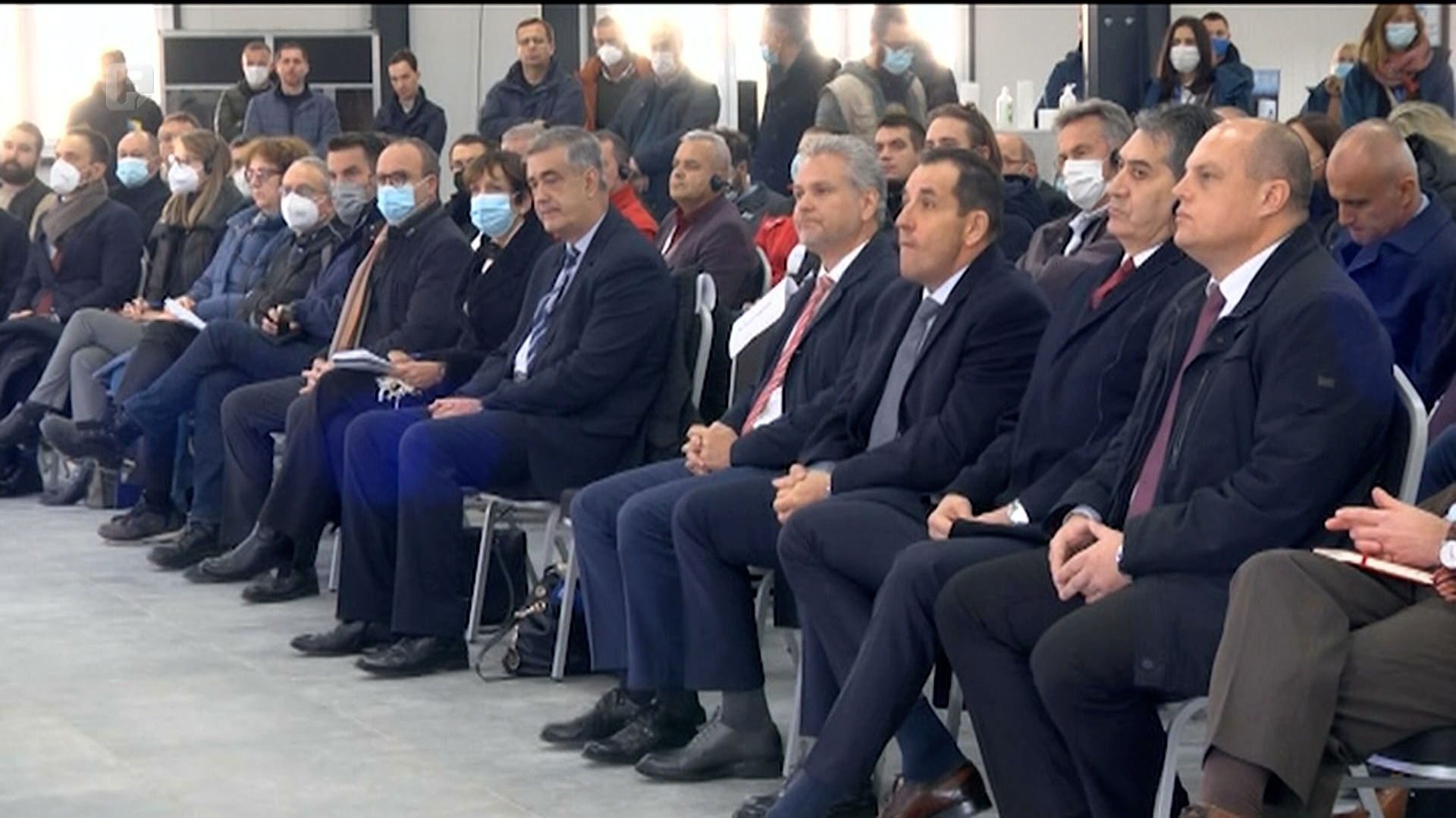 Dan za govore delegacija, migranti u kamp premješteni prije otvaranja